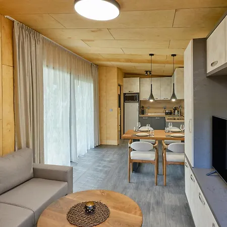 Луксозна вила Village Smokinia